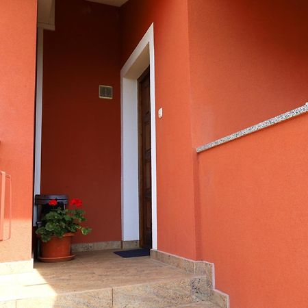 Apartman Zita Umag Bagian luar foto